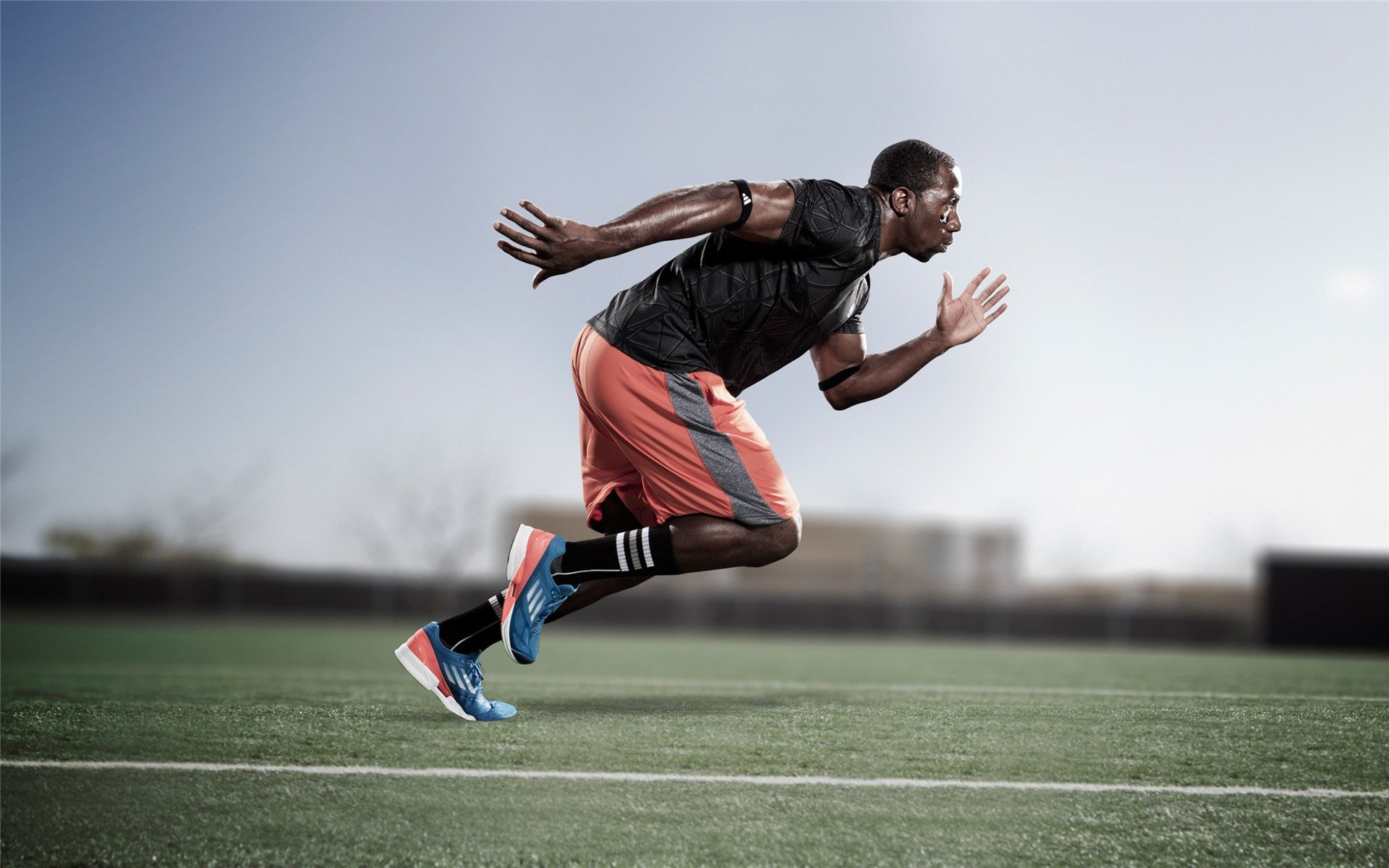 光影交织,虚拟与现实的极致碰撞!