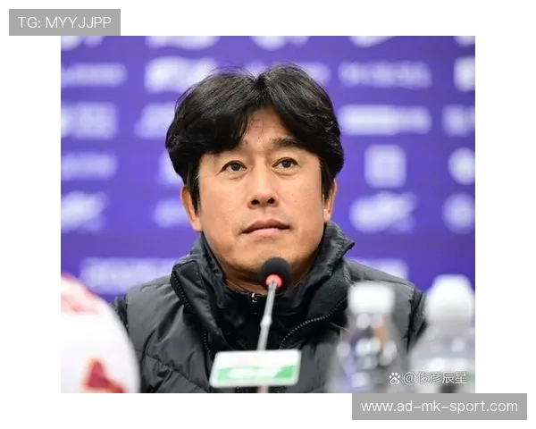 成都蓉城帅惟浩边路策动反击，锋线突破引爆全场